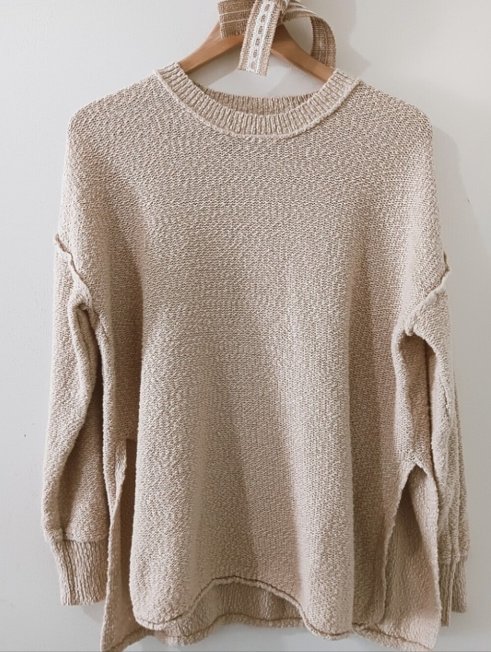 🍃 SOLD 🍃 AERIE COZY KNIT RELAXED FIT SIDE SPLIT HEM CREWNECK RIBBED SWEATER
